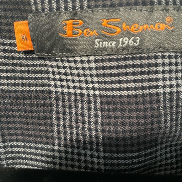 Ben Sherman Plaid Button down - Picture 3 of 4